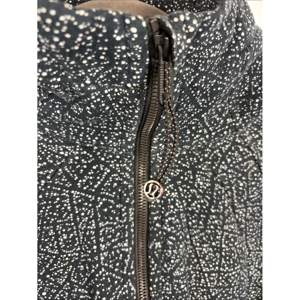 Lululemon Scuba Hoodie 4 Night View White Black Cotton Fleece Full Zip